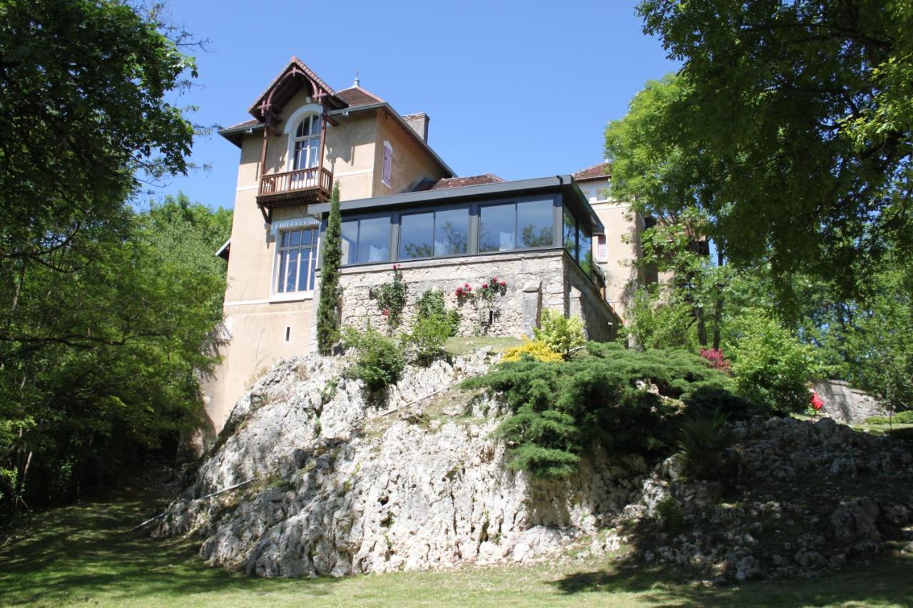 La Garenne De Morestel ภายนอก รูปภาพ
