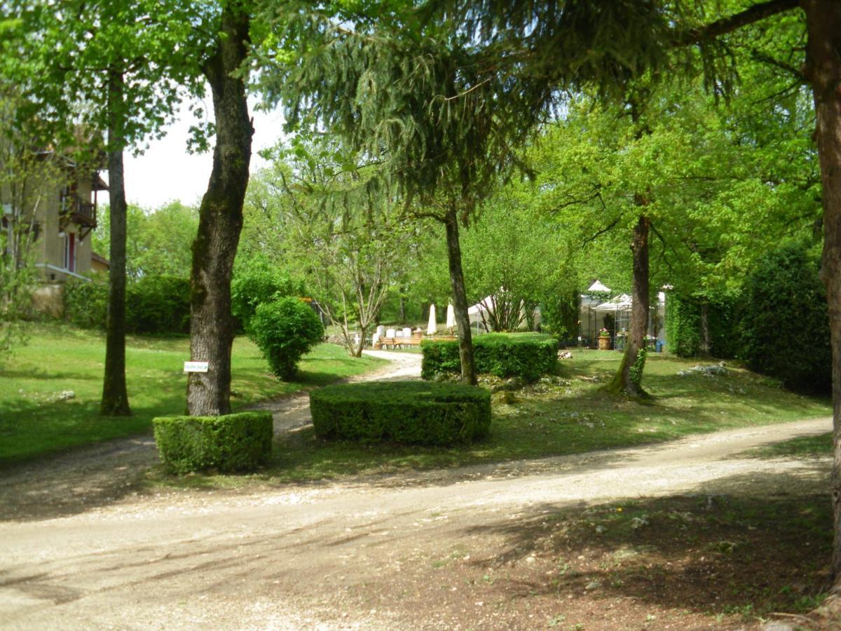 La Garenne De Morestel ภายนอก รูปภาพ