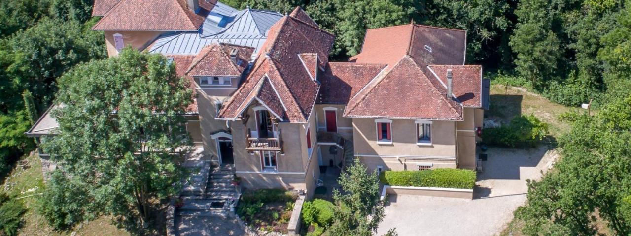 La Garenne De Morestel ภายนอก รูปภาพ
