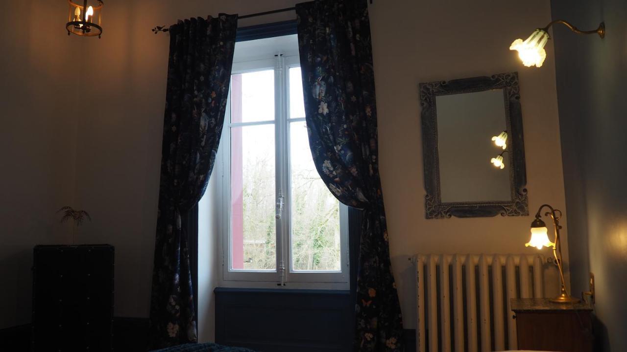 La Garenne De Morestel ภายนอก รูปภาพ