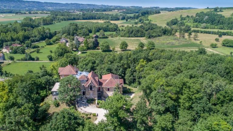 La Garenne De Morestel ภายนอก รูปภาพ